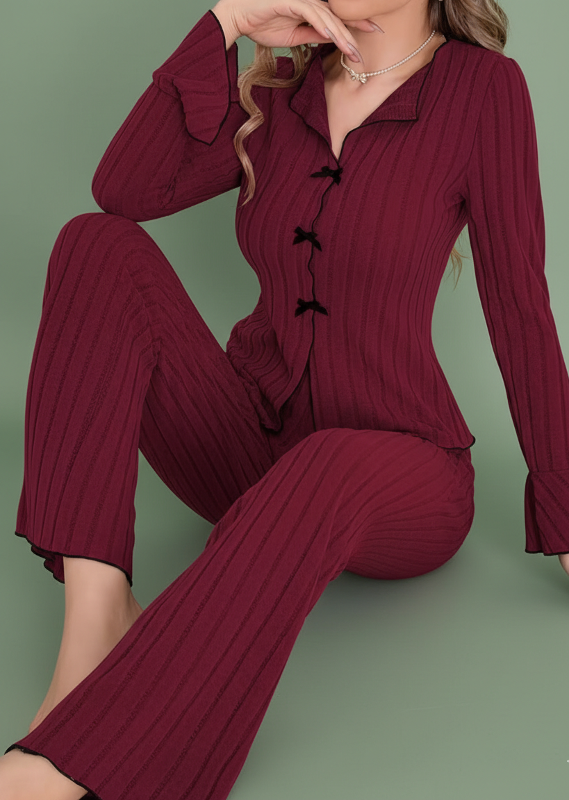 The Midnight Merlot Padded Lounge Set